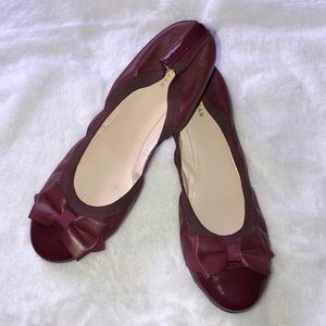 COLE HAAN MAROON/BURGUNDY ELASTIC BALLET FLAT SZ10